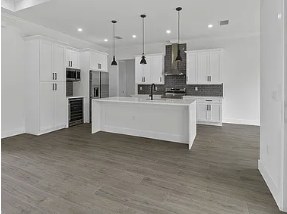 Kitchen — 2070 20th Ave NE, Naples, FL 34120