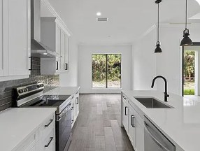 Kitchen — 4273 16th Ave NE, Naples, FL 34120