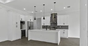 Kitchen island — 4273 16th Ave NE, Naples, FL 34120